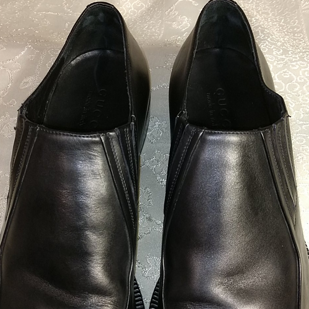 Gucci Men's Smooth Black Leather Shoes - Picture 8 of 10
